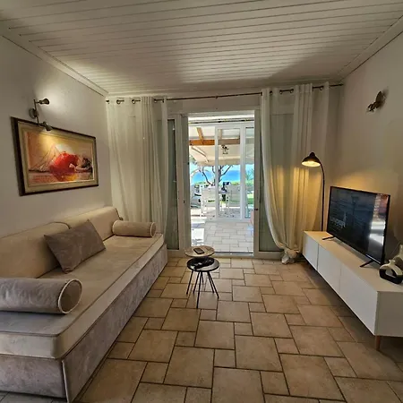 Corfu Dream Holidays * グリファダ