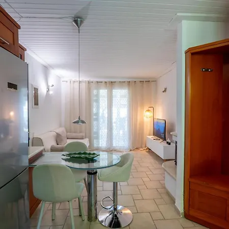 Corfu Dream Holidays * Glifada